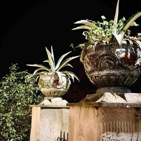 Casa Dei Limoni Apartment *